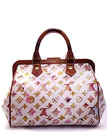 ВЕКОВЕТЕ, СЪБРАНИ В ЕДНА ДАМСКА ЧАНТА