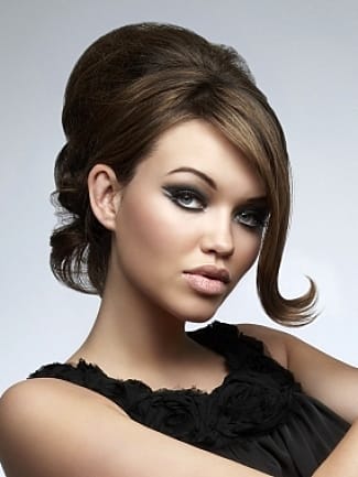 БЪДЕТЕ СИГУРНИ В БАЛНАТА СИ ПРИЧЕСКА