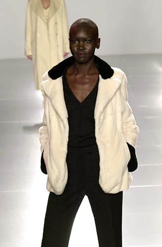 ВОЛФГАНГ ЙОП: ЕЛЕГАНТНОСТ ЗА РАБОТЕЩИТЕ ХОРА