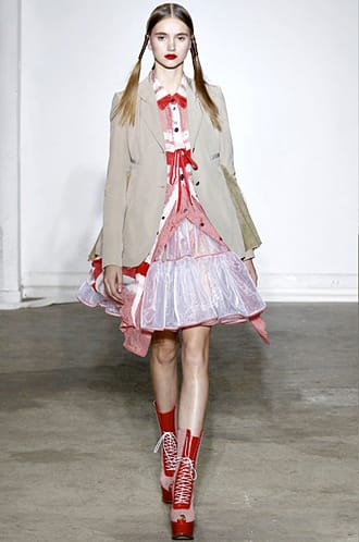 ВОЛФГАНГ ЙОП: ЕЛЕГАНТНОСТ ЗА РАБОТЕЩИТЕ ХОРА