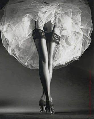 ЗАГАДЪЧНАТА ВСЕЛЕНА НА ЛЕГЕНДАРНИЯ ФОТОГРАФ ХОРСТ П. ХОРСТ