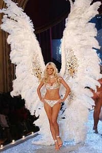 ХАЙДИ КЛУМ – красавицата, влюбена в звяр