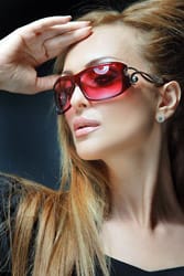 Глория е с модел на “Kwiat Exclusive”