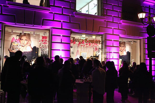 ВИП КОКТЕЙЛ-ПАРТИ В БУТИКА НА JUICY COUTURE,