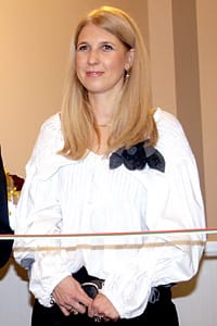 ДИЗАЙНЕРКАТА РОСИЦА РАНГЕЛОВА: ОБЛЕКЛОТО Е НАЙ-ДОСТЪПНИЯТ НАЧИН ЗА ВЪЗПИТАНИЕ В ЕСТЕТИКА