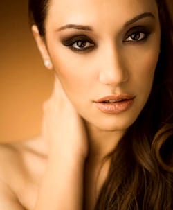 МОДНАТА ИКОНА МАРИЯ ИЛИЕВА