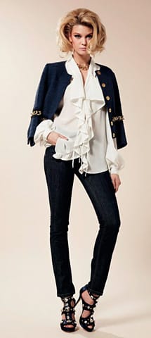 В ПЛЕН НА ЖЕНСТВЕНОСТТА С КОЛЕКЦИИТЕ НА БЛУМАРИН И ШАНЕЛ 