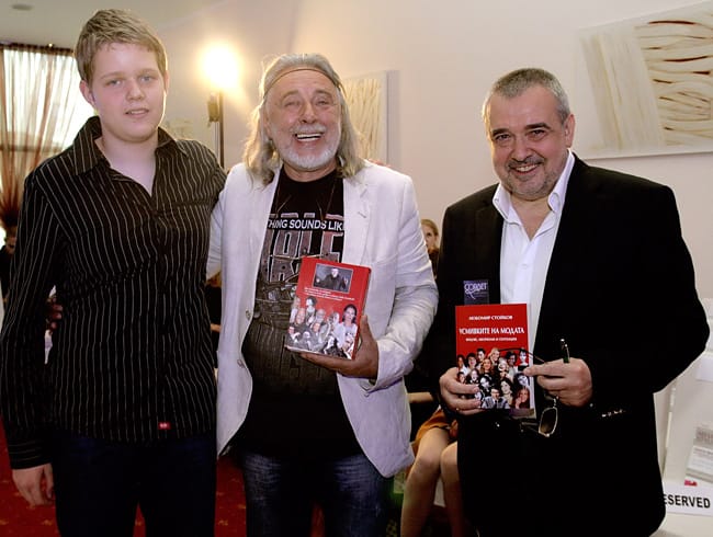 ПРОФ. ЛЮБОМИР СТОЙКОВ ПРЕДСТАВИ НОВАТА СИ КНИГА