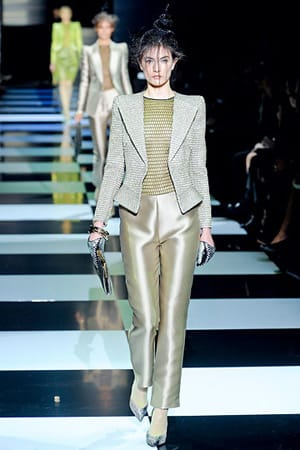 Доза екстравагантност от големите имена във висшата мода – Джорджо Армани, „Диор” и Жан Пол Готие