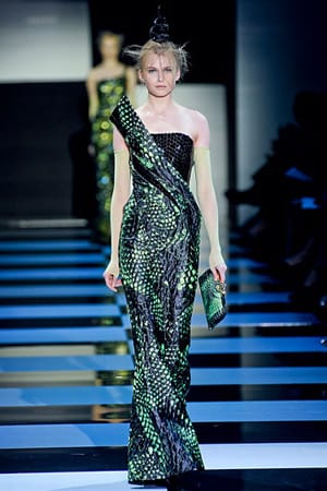 Доза екстравагантност от големите имена във висшата мода – Джорджо Армани, „Диор” и Жан Пол Готие