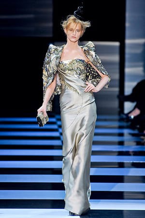 Доза екстравагантност от големите имена във висшата мода – Джорджо Армани, „Диор” и Жан Пол Готие