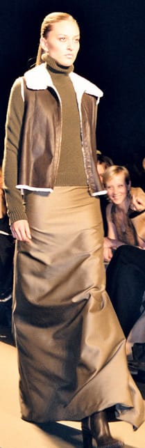 МАЙКЪЛ КОРС ИЛИ ЛИЦЕТО НА АМЕРИКАНСКИЯ МИНИМАЛИЗЪМ