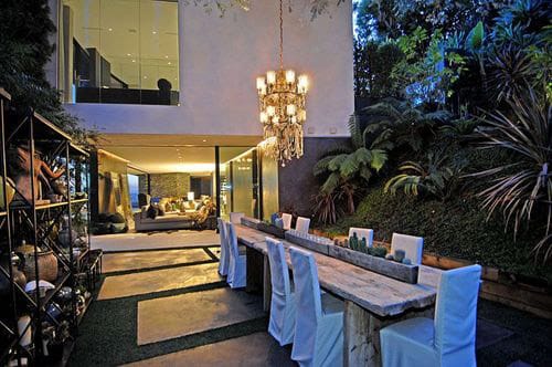 Прочутата „Отворена къща” на Рандолф Дюк в Холвуд Хилс