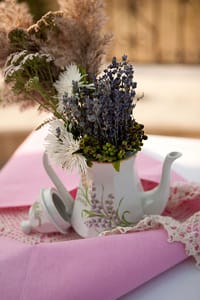 СВАТБАТА – КРАСИВО ПРЕДИЗВИКАТЕЛСТВО