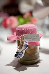 СВАТБАТА – КРАСИВО ПРЕДИЗВИКАТЕЛСТВО