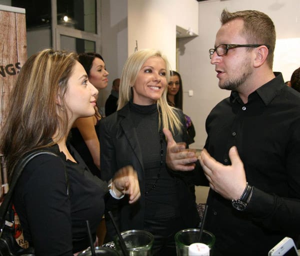 Facebook комуникация