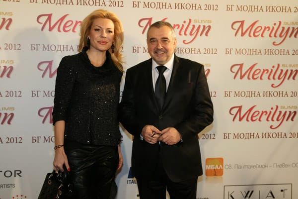 НАГРАДИХМЕ най-елегантните българи за 2012 година