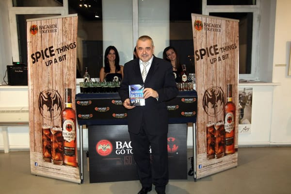 Facebook комуникация