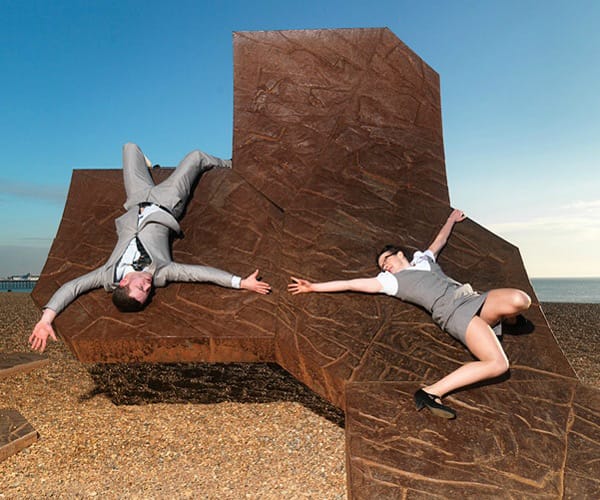 РИЧАРД ДИЙН – ПОГЛЕД ПРЕЗ ОБЕКТИВА