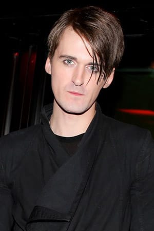 ГАРЕТ ПЮ – НОВИЯТ ДИКТАТОР НА МОДНАТА СЦЕНА