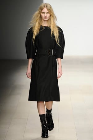 Джон Роша: „Намерете своя собствен глас, работете усилено и следвайте мечтите си!” 