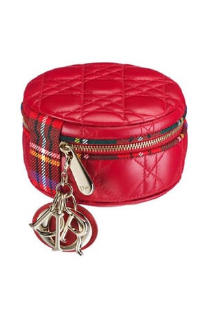 Модели на „Диор”, които ще бъдат изложени в „Хародс”