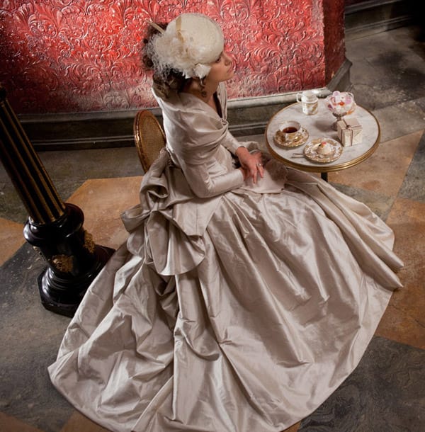 ЖАКЛИН ДЮРАН С ОСКАР ЗА ВИСША МОДА 