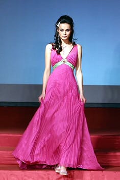 “Симон” нарисува страстна феерия от цветове