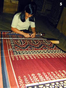 производството отнема много часове ръчен труд