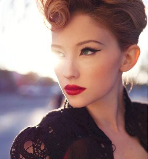 Как да се гримираме за пролетта и бала?