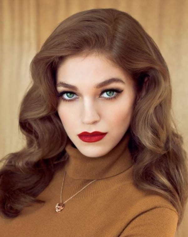 Как да се гримираме за пролетта и бала?