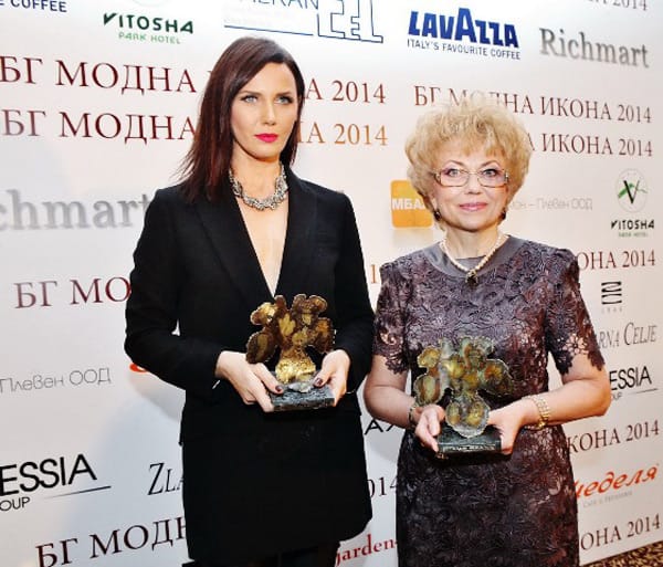 Академията за мода НАГРАДИ НОВИТЕ МОДНИ ИКОНИ