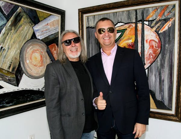 СТАВРИ КАЛИНОВ ЕКСПЕРИМЕНТИРА С ОЧИЛА KWIAT