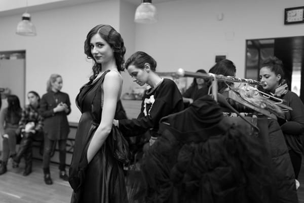 „АГЕНТ 007” ВДЪХНОВИ СТУДЕНТИ