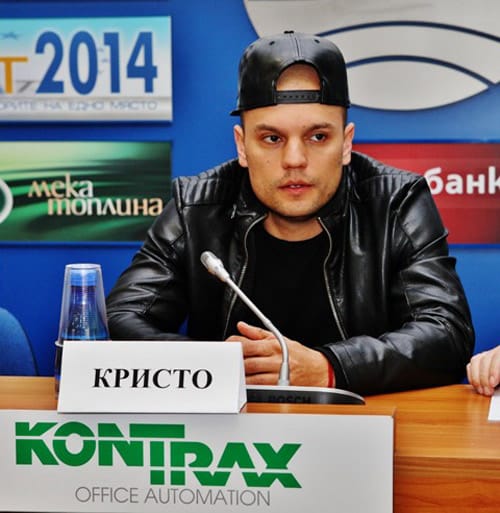 „ДЕЦАТА МОГАТ ВСИЧКО И ВСИЧКО ИМ ПРИНАДЛЕЖИ”