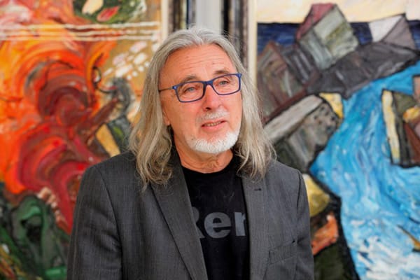 СТАВРИ КАЛИНОВ ЕКСПЕРИМЕНТИРА С ОЧИЛА KWIAT