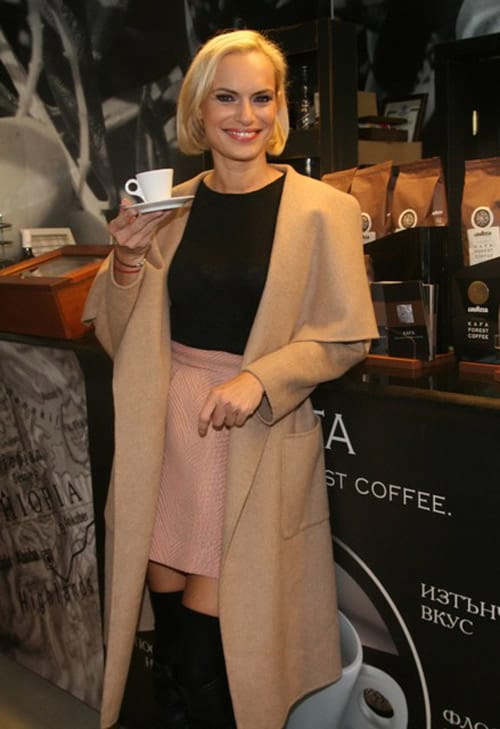 LAVAZZA ПРЕДСТАВИ KAFA