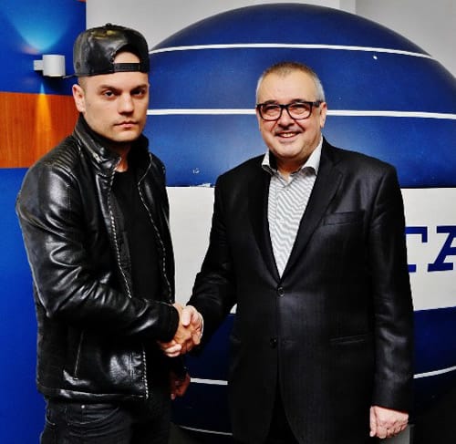 „ДЕЦАТА МОГАТ ВСИЧКО И ВСИЧКО ИМ ПРИНАДЛЕЖИ”