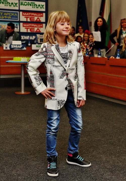 „ДЕЦАТА МОГАТ ВСИЧКО И ВСИЧКО ИМ ПРИНАДЛЕЖИ”