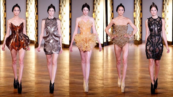 Моделите на АЙРИС ВАН ХЕРПЕН – нормалното не е на мода