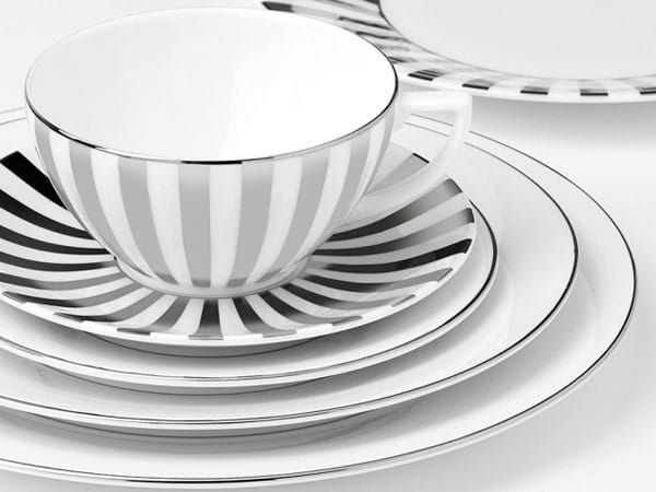 Джаспър Конран – изисканост, класика и майсторски шев