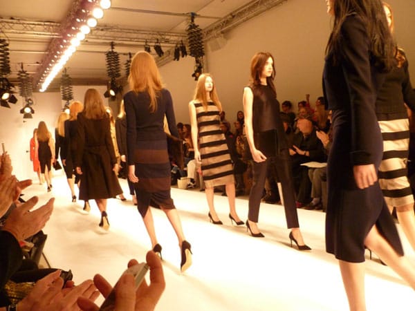 Джаспър Конран – изисканост, класика и майсторски шев