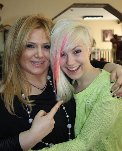 Вили Боршукова за списанието, личната борба и Бог