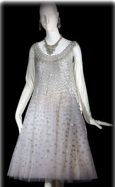 ИВ СЕН ЛОРАН – „Модата избледнява, стилът е вечен”