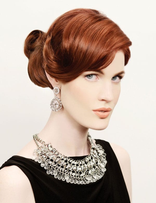 Мистър България Мартин Иванов в новия брой  на Coiffure Beauty