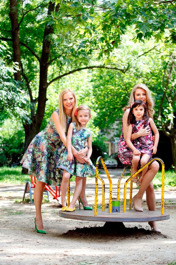 ОБЛЕЧИ СЕ КАТО МАМА!