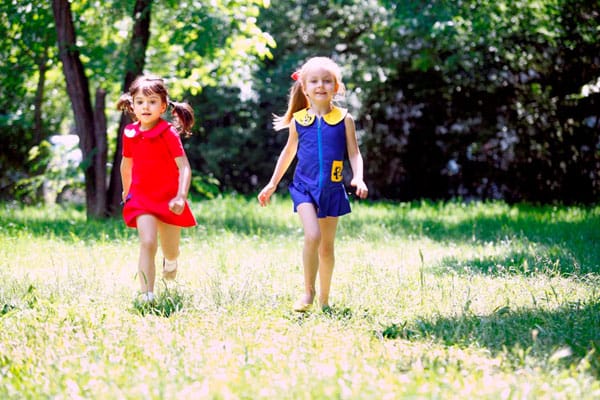 ОБЛЕЧИ СЕ КАТО МАМА!