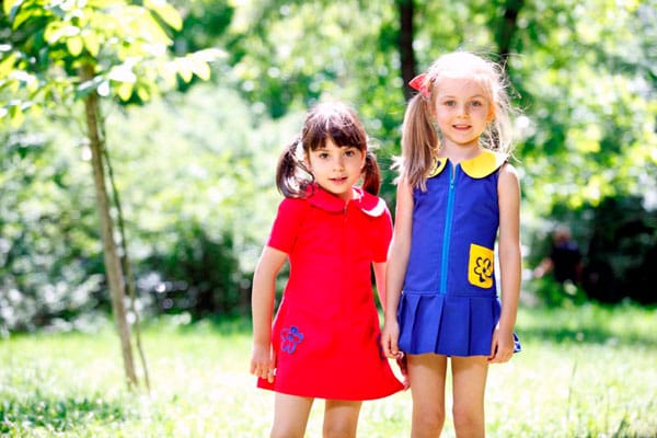 ОБЛЕЧИ СЕ КАТО МАМА!