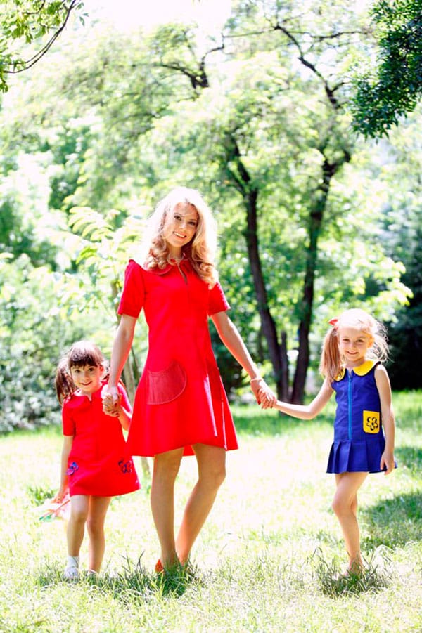 ОБЛЕЧИ СЕ КАТО МАМА!