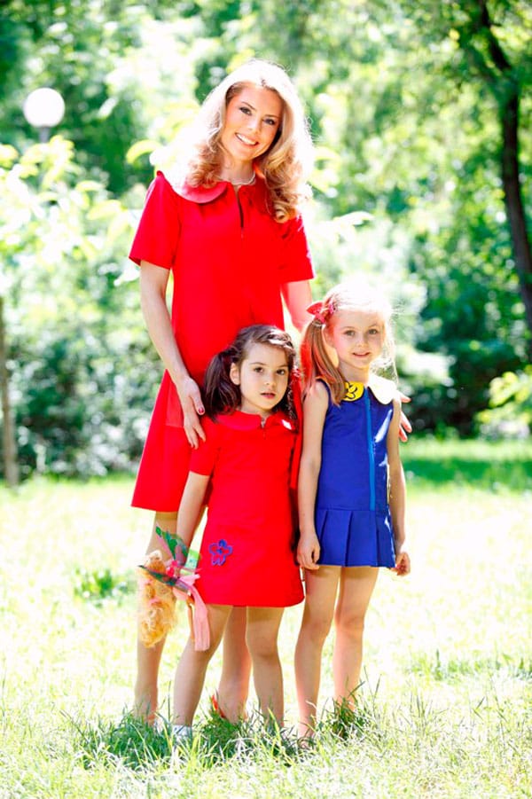 ОБЛЕЧИ СЕ КАТО МАМА!